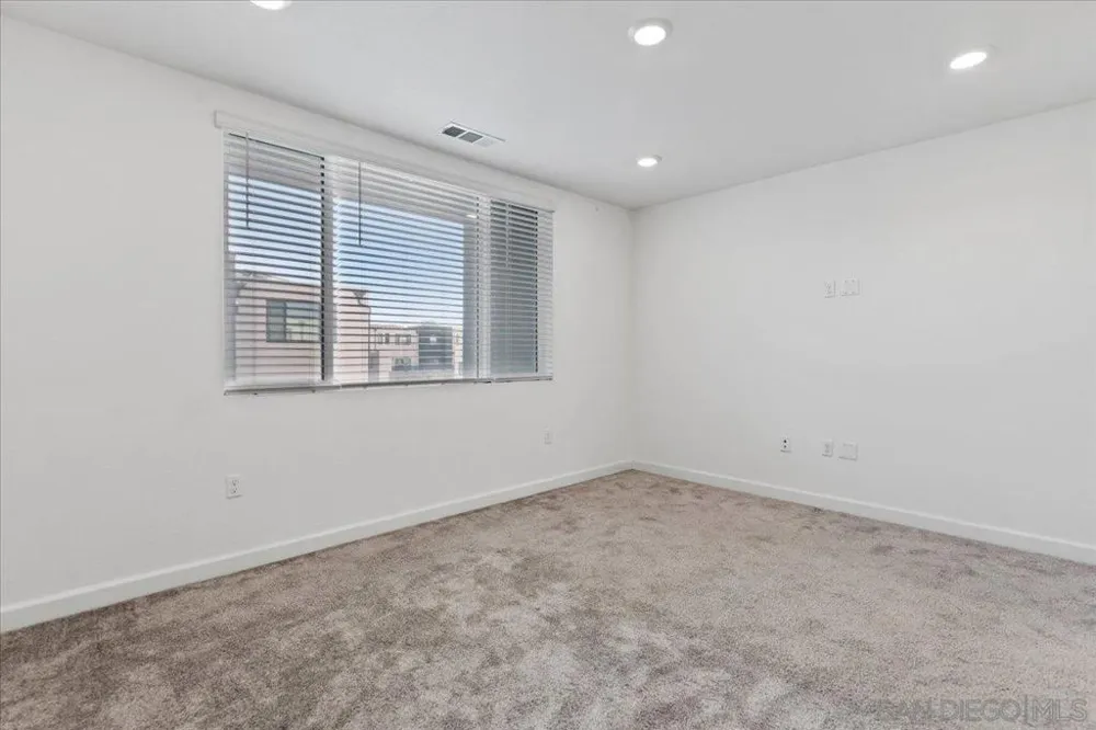 2052 Vela Ln San Diego, CA 92154
