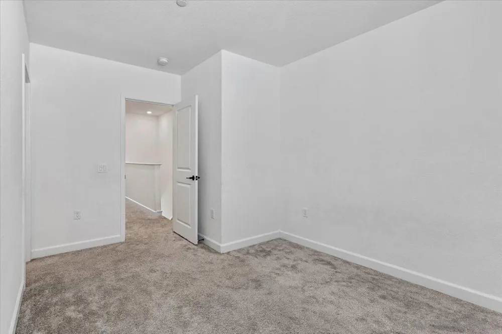 2052 Vela Ln San Diego, CA 92154