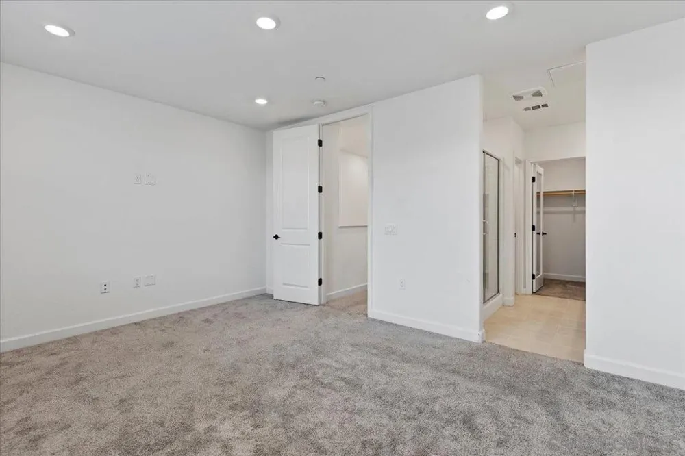 2052 Vela Ln San Diego, CA 92154