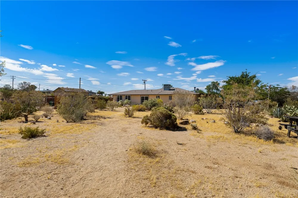 61659 Pueblo Trail Joshua Tree, CA 92252