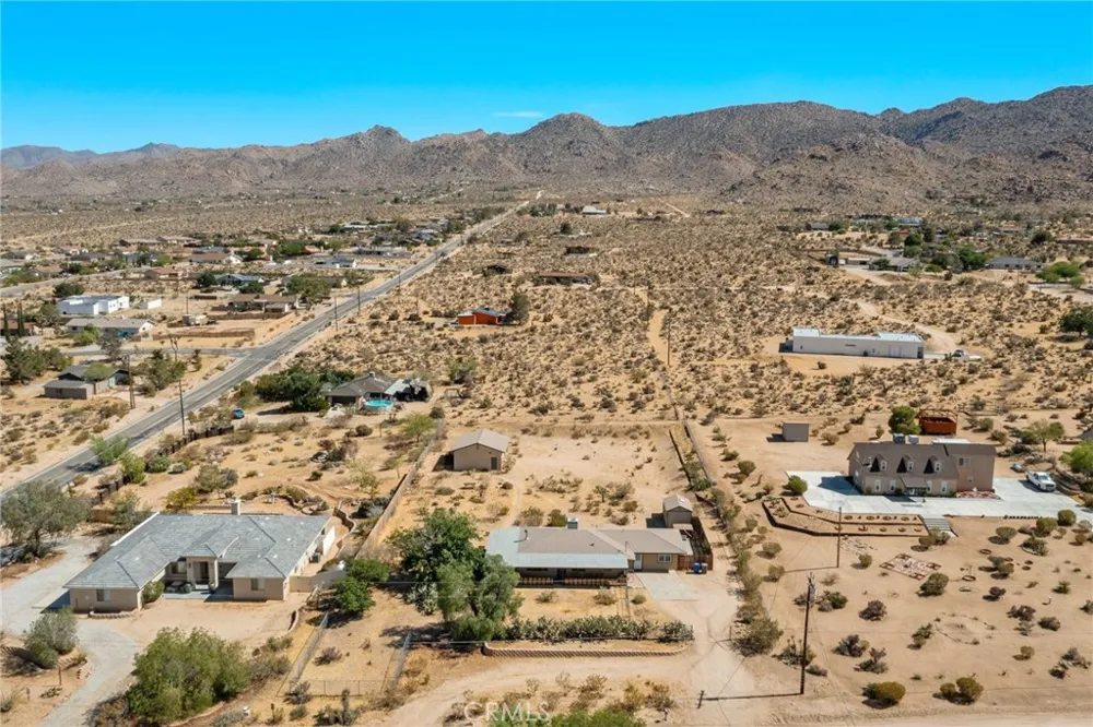 61659 Pueblo Trail Joshua Tree, CA 92252