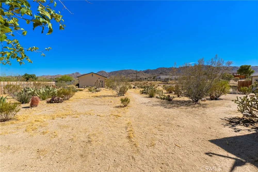 61659 Pueblo Trail Joshua Tree, CA 92252