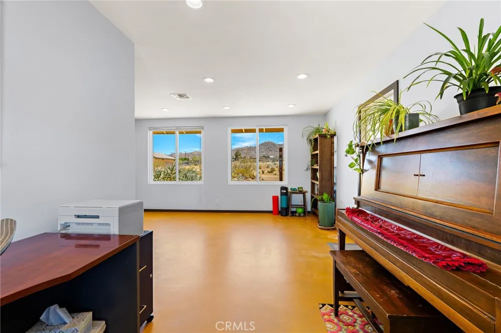 61659 Pueblo Trail Joshua Tree, CA 92252