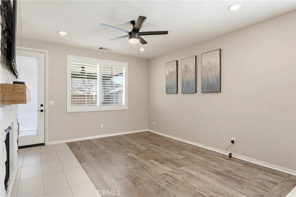 4005 Scarlet Oak Court San Bernardino, CA 92407