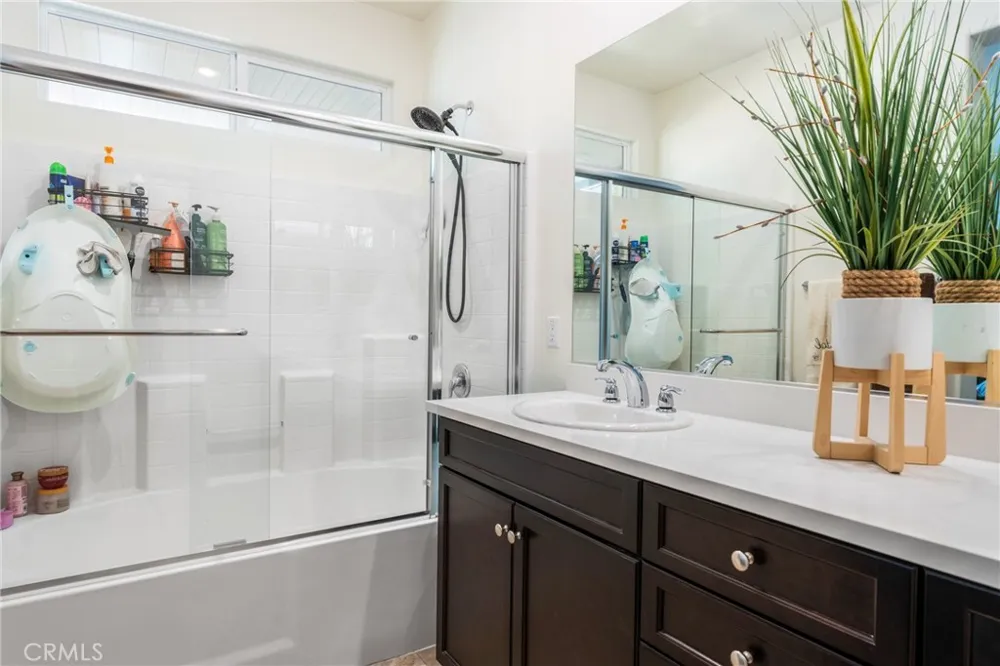 4005 Scarlet Oak Court San Bernardino, CA 92407