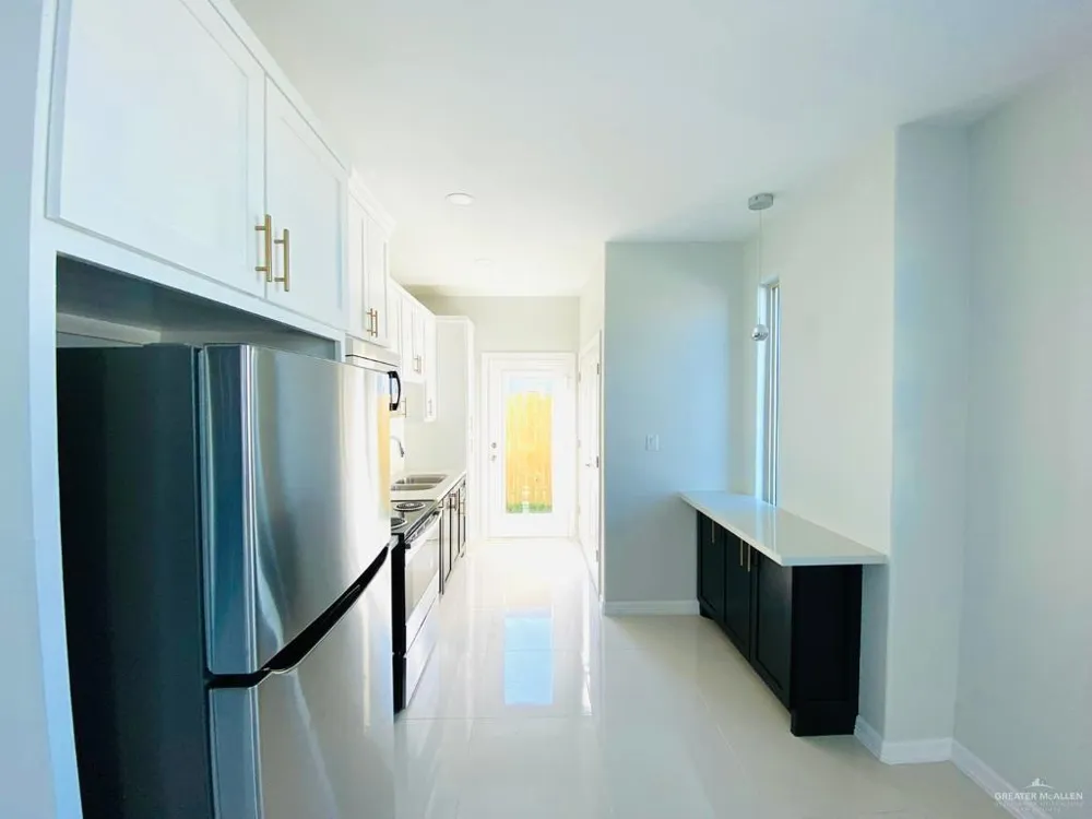 209 Rutherford Avenue #3 Edinburg, TX 78541