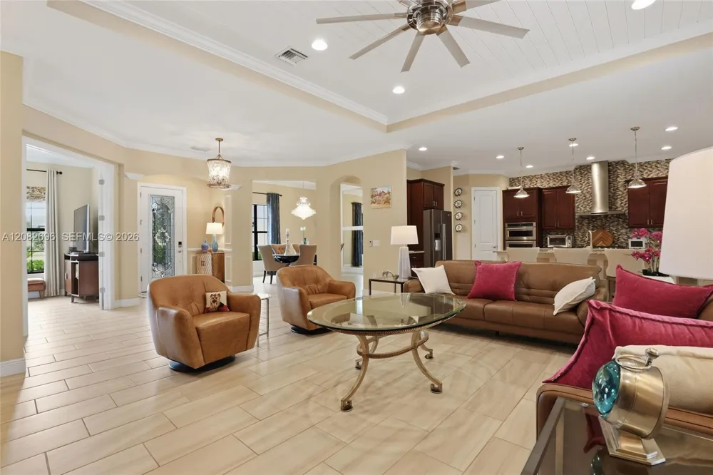 2303 Somerset Pl Other City - In The State Of Florida, FL 34120