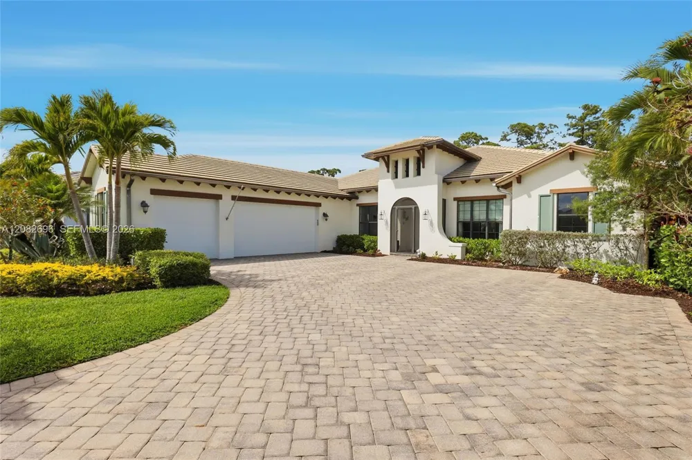 2303 Somerset Pl Other City - In The State Of Florida, FL 34120