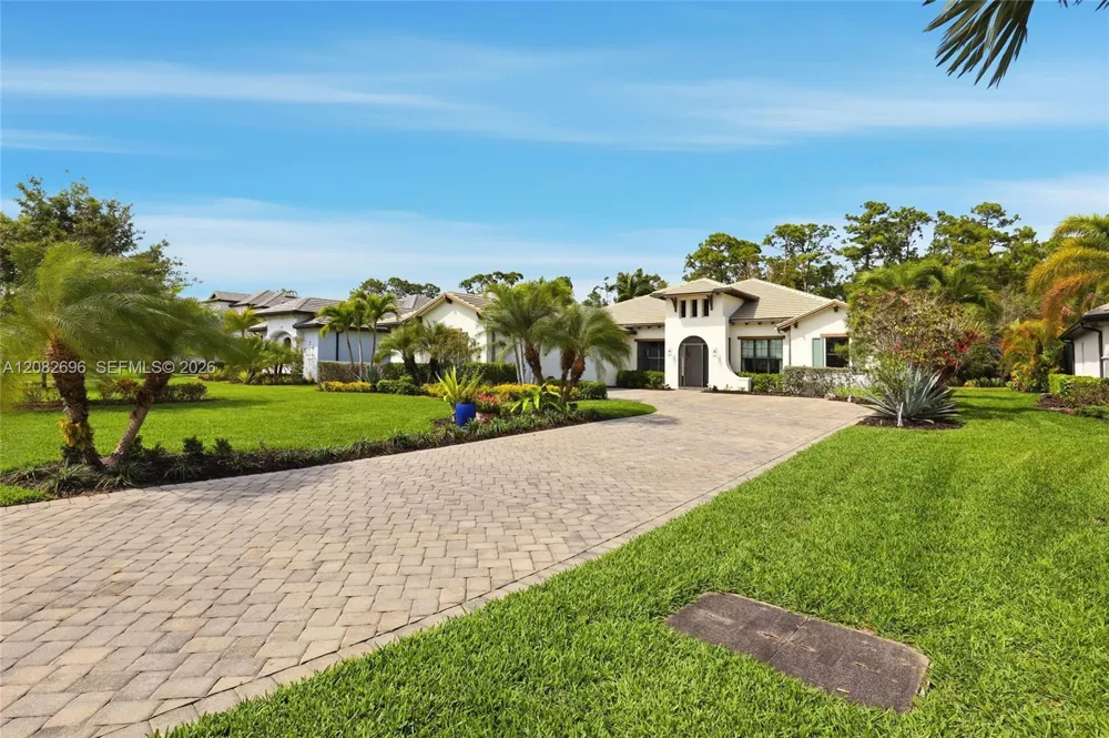 2303 Somerset Pl Other City - In The State Of Florida, FL 34120