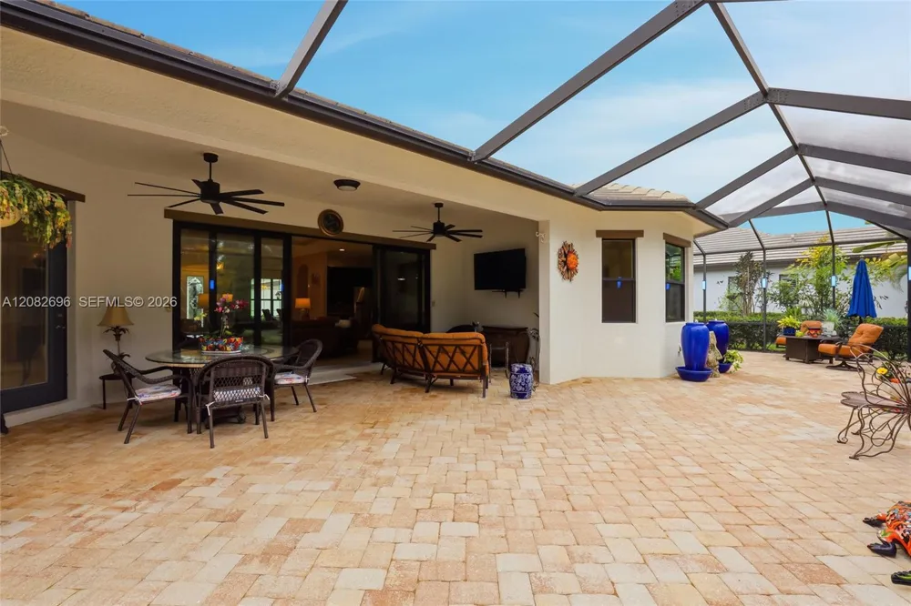 2303 Somerset Pl Other City - In The State Of Florida, FL 34120