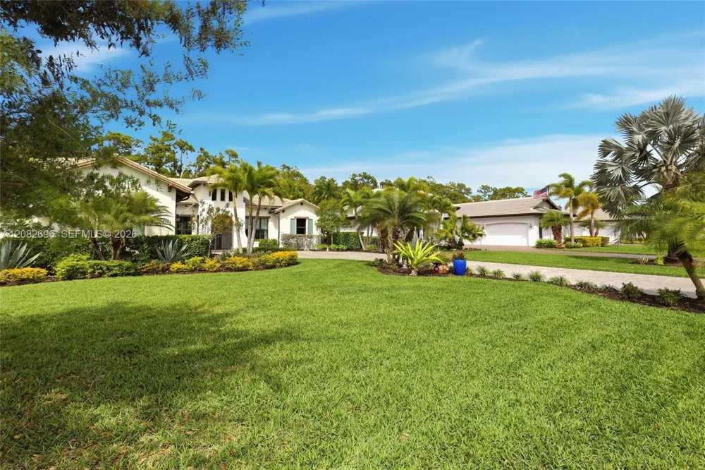 2303 Somerset Pl Other City - In The State Of Florida, FL 34120
