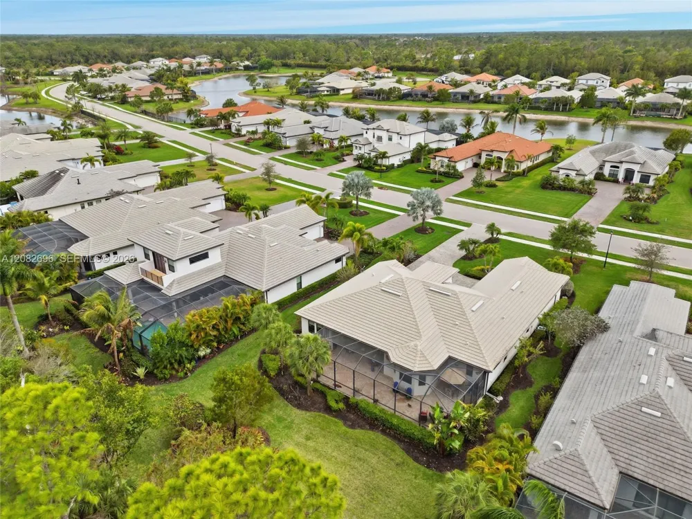 2303 Somerset Pl Other City - In The State Of Florida, FL 34120