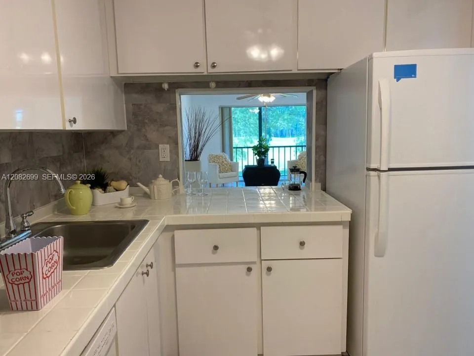 7831 Colony Cir N #206 Tamarac, FL 33321