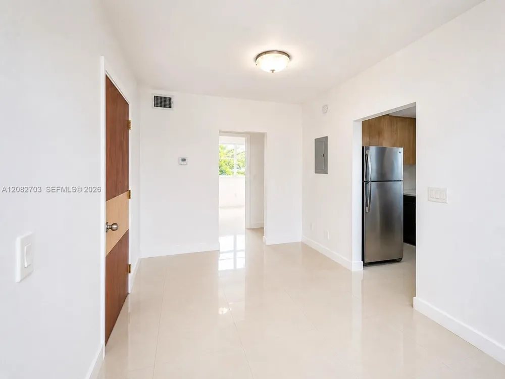 1025 94th St #12 Bay Harbor Islands, FL 33154