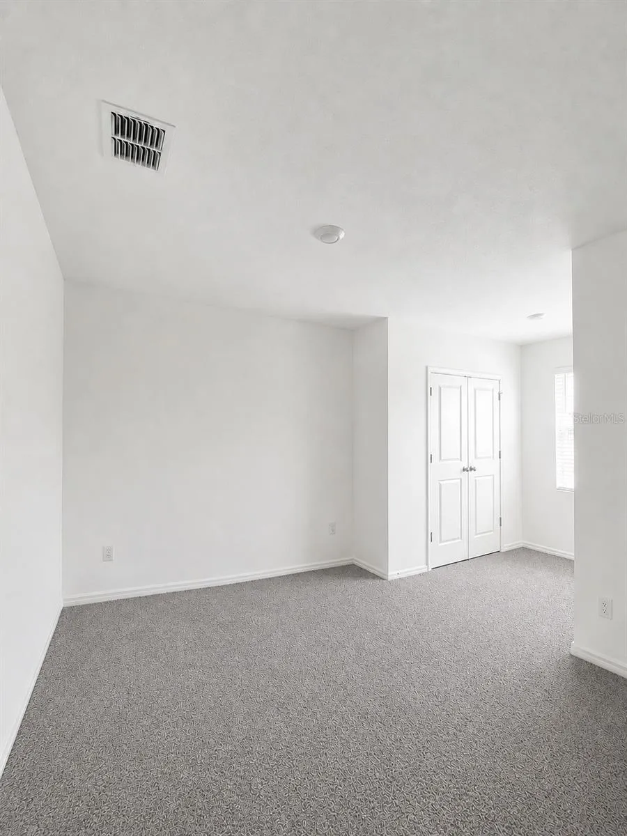 17269 BIGLEAF MAHOGANY LANE Land O Lakes, FL 34638