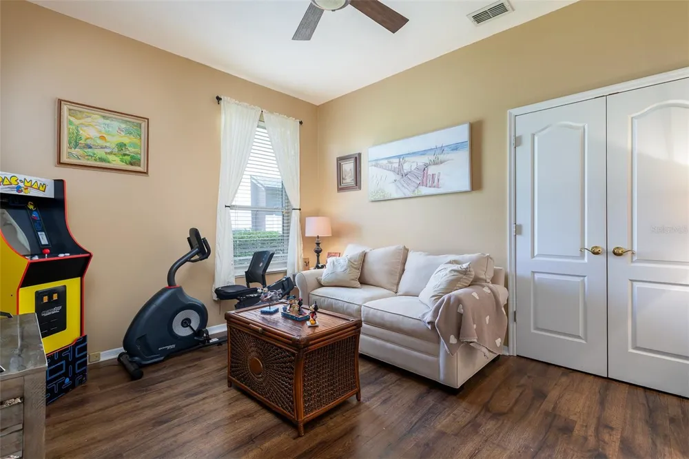 5314 CHISWICK CIRCLE Belle Isle, FL 32812