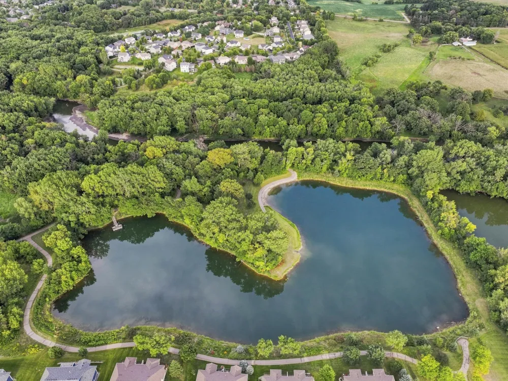 1379 Landings Lane Watertown, MN 55388