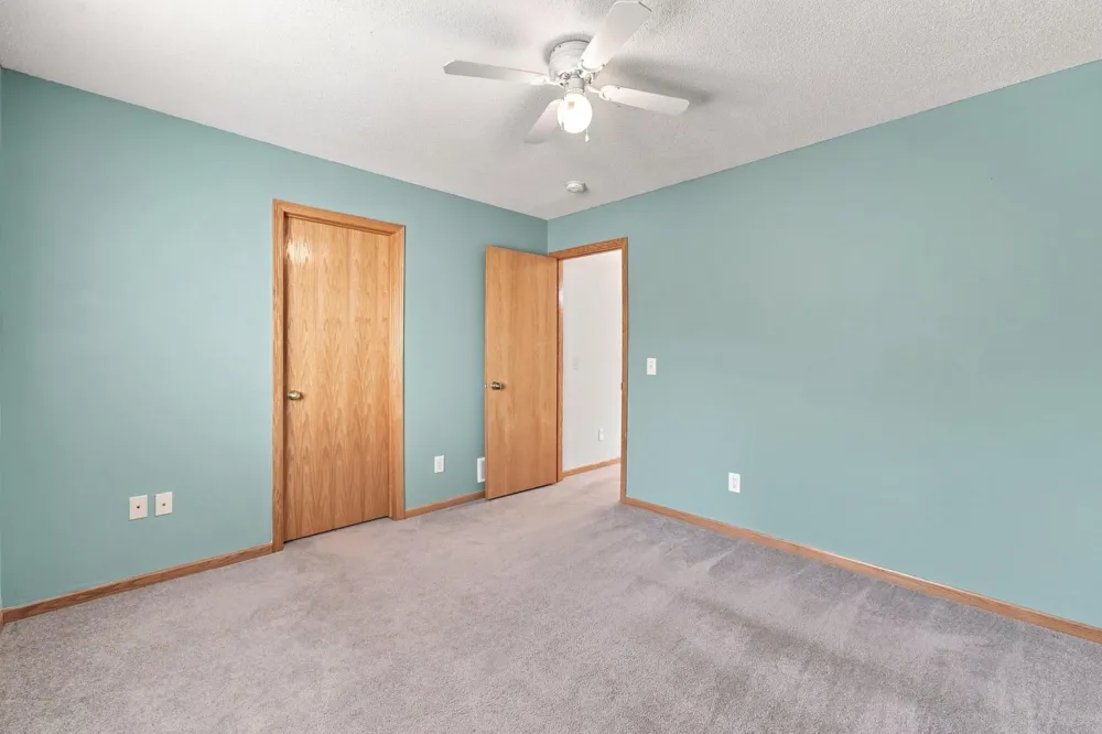 1379 Landings Lane Watertown, MN 55388