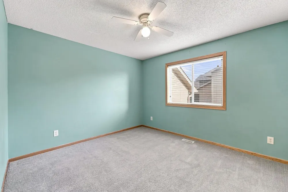 1379 Landings Lane Watertown, MN 55388