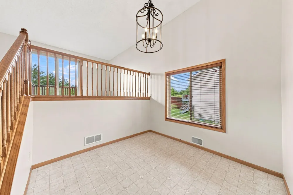 1379 Landings Lane Watertown, MN 55388