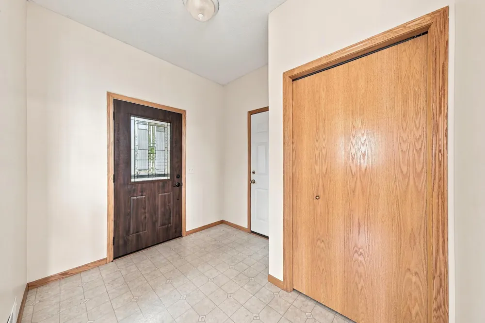 1379 Landings Lane Watertown, MN 55388