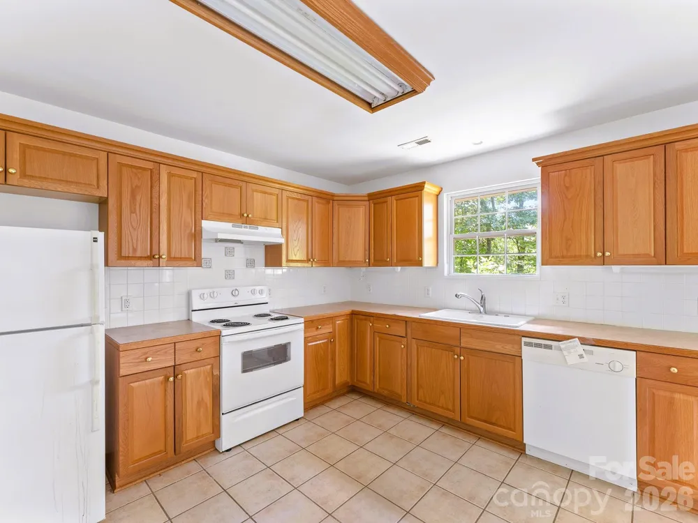 269 Pinewood Knoll Drive Hendersonville, NC 28739