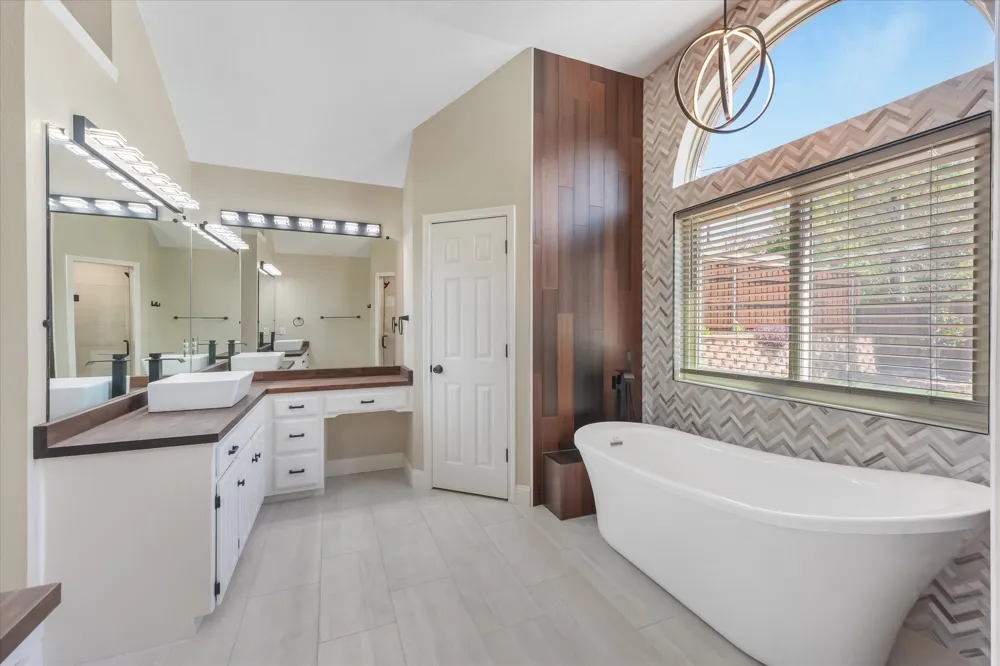 5301 Bugle Lane Colleyville, TX 76034