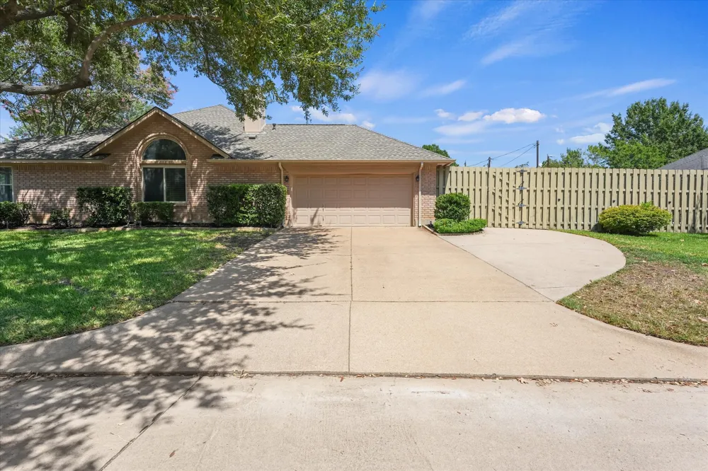 5301 Bugle Lane Colleyville, TX 76034