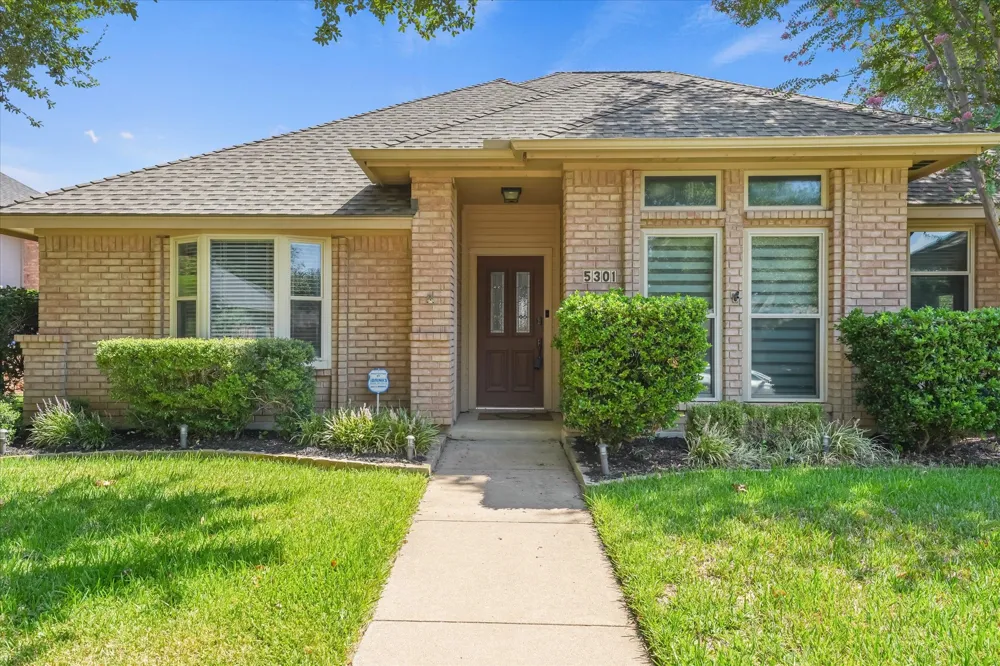 5301 Bugle Lane Colleyville, TX 76034
