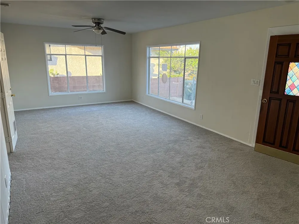 12321 Kayreid Whittier, CA 90605