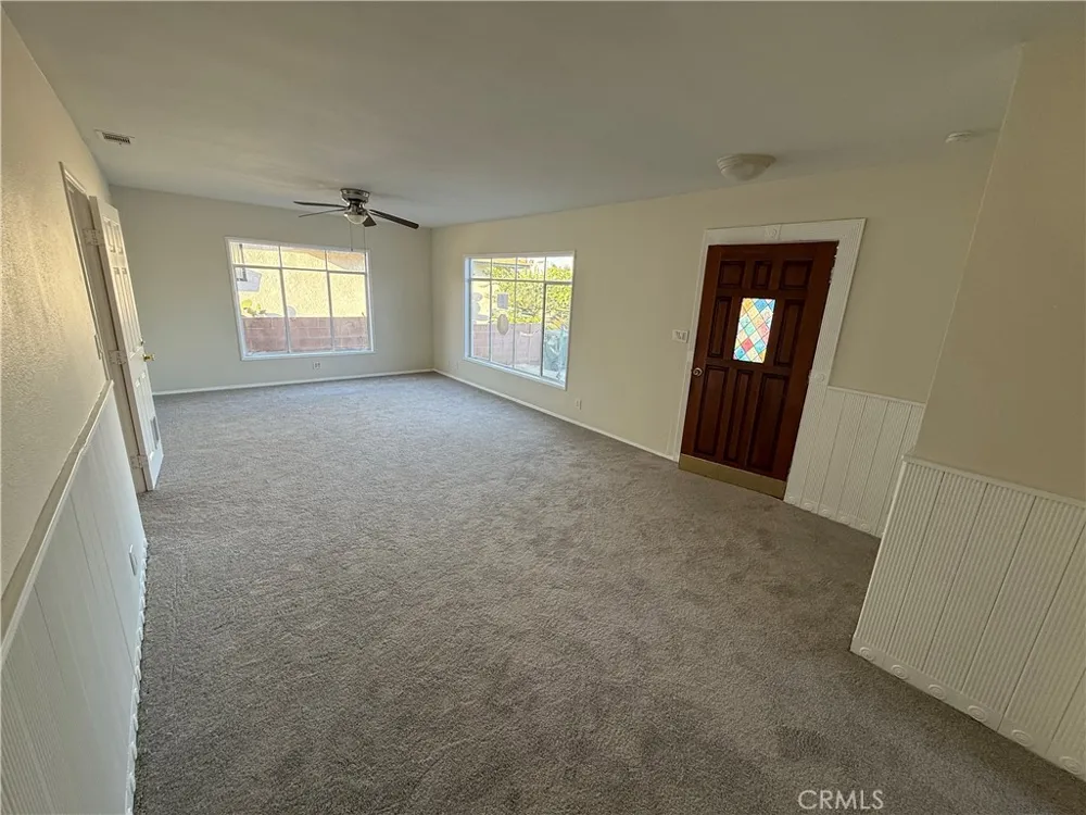 12321 Kayreid Whittier, CA 90605