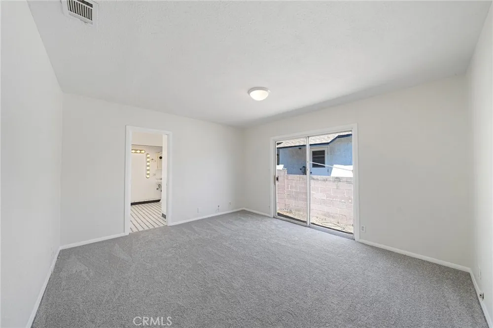 12321 Kayreid Whittier, CA 90605
