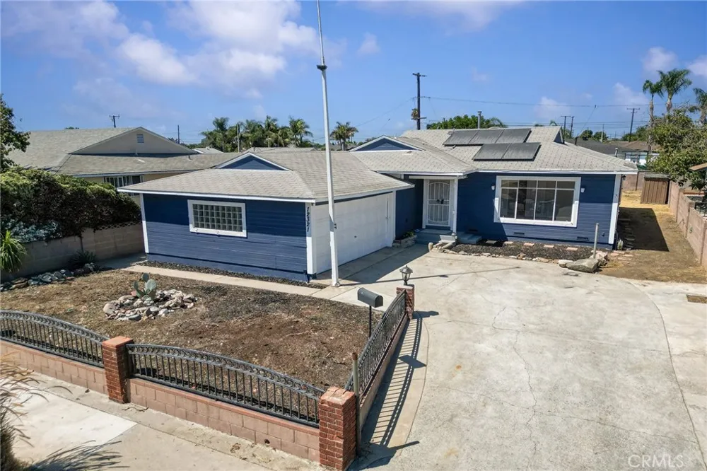 12321 Kayreid Whittier, CA 90605