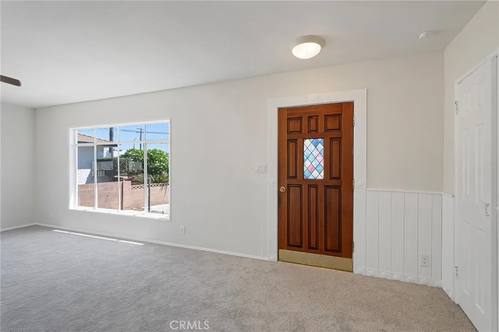 12321 Kayreid Whittier, CA 90605