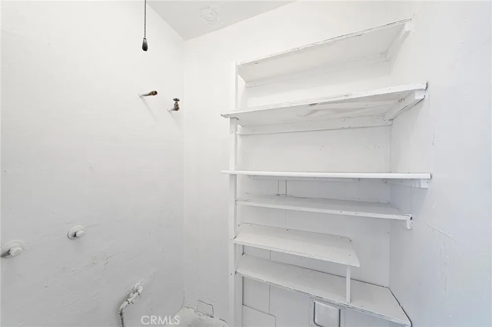 12321 Kayreid Whittier, CA 90605