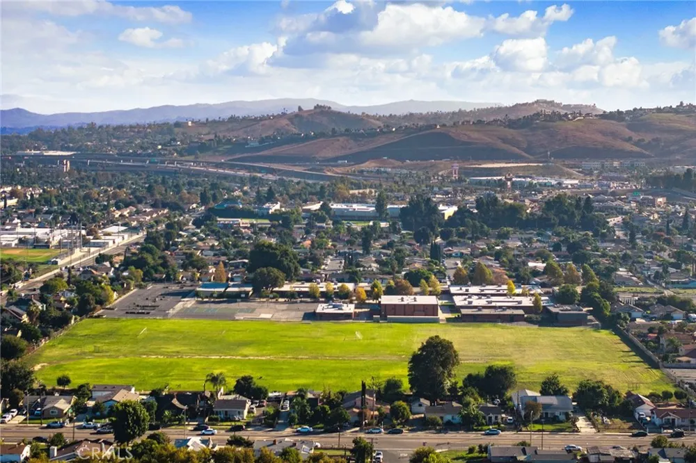 638 W Grand Avenue Pomona, CA 91766
