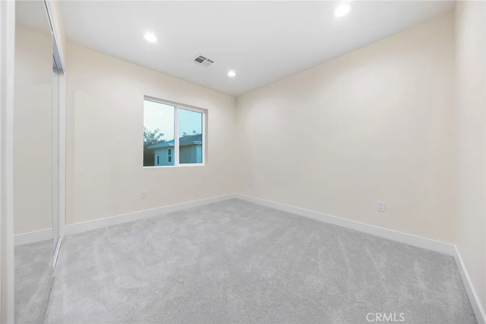 638 W Grand Avenue Pomona, CA 91766