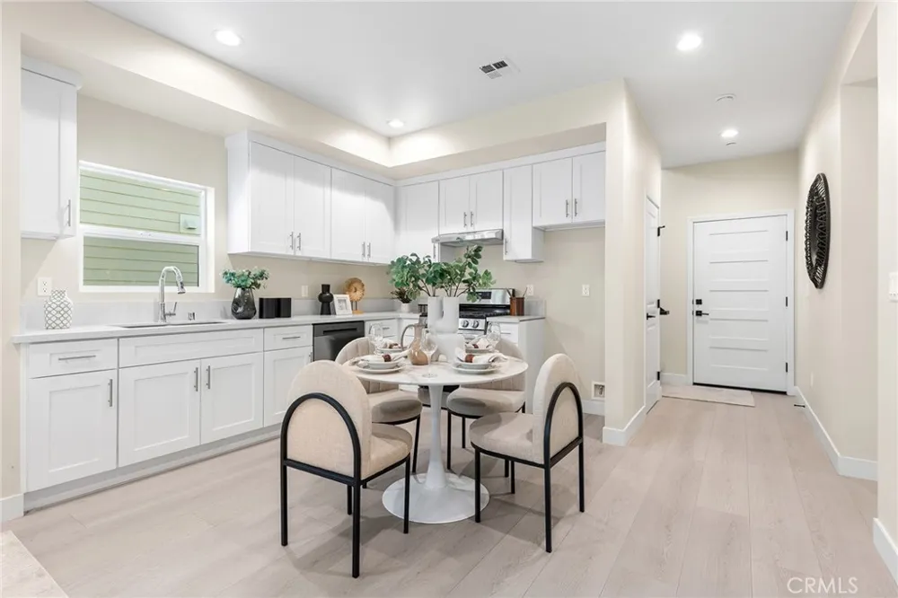 638 W Grand Avenue Pomona, CA 91766