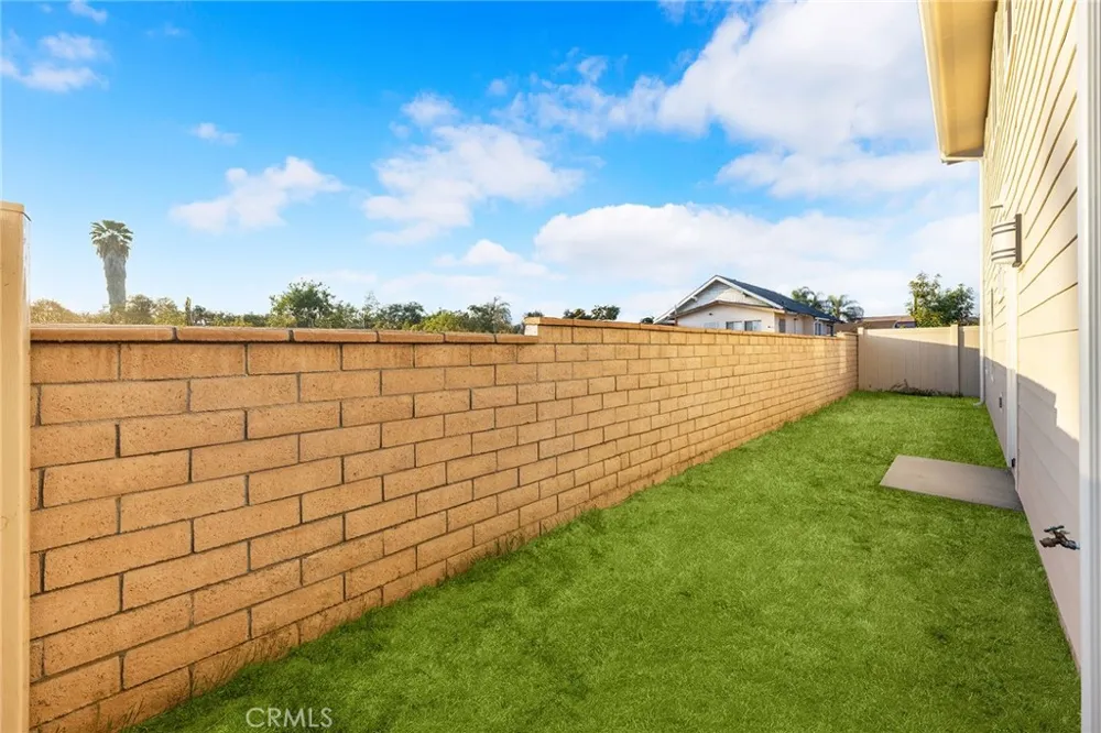 638 W Grand Avenue Pomona, CA 91766