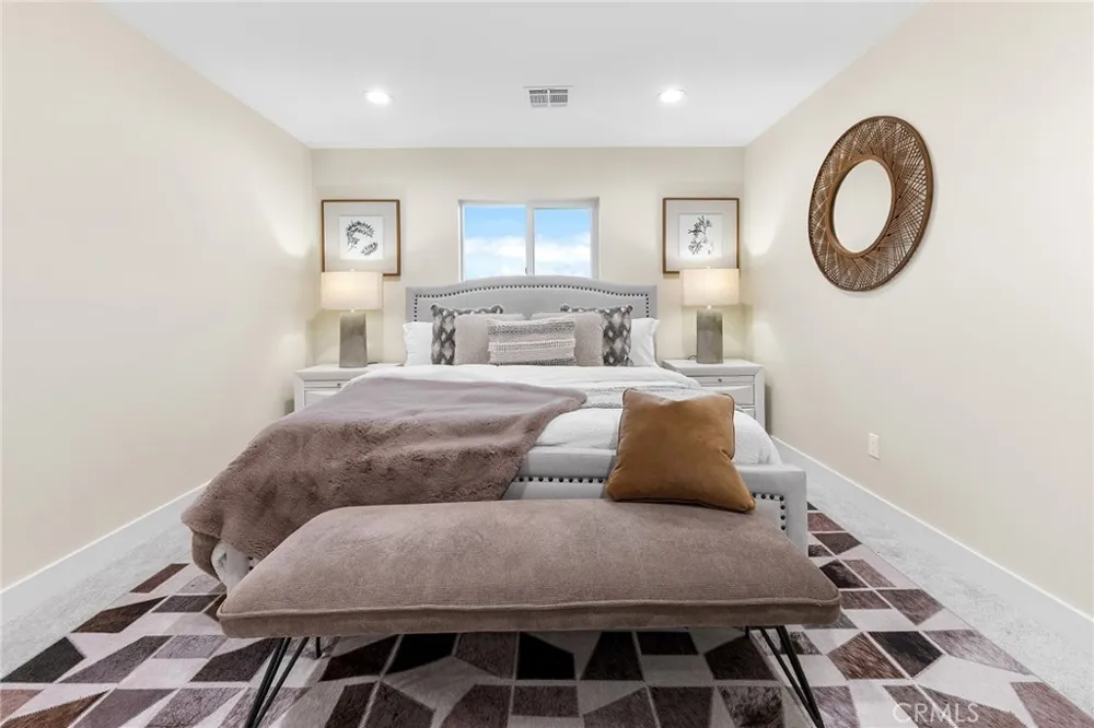 638 W Grand Avenue Pomona, CA 91766