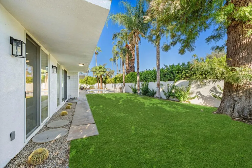 76160 Fairway Drive Indian Wells, CA 92210