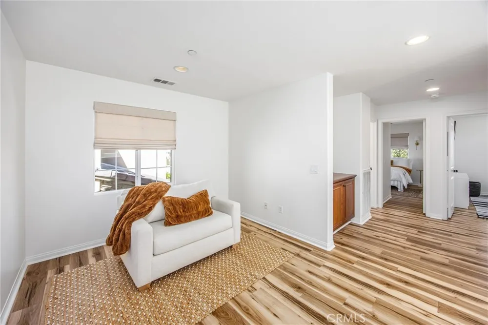 1544 Glen Cove Upland, CA 91786