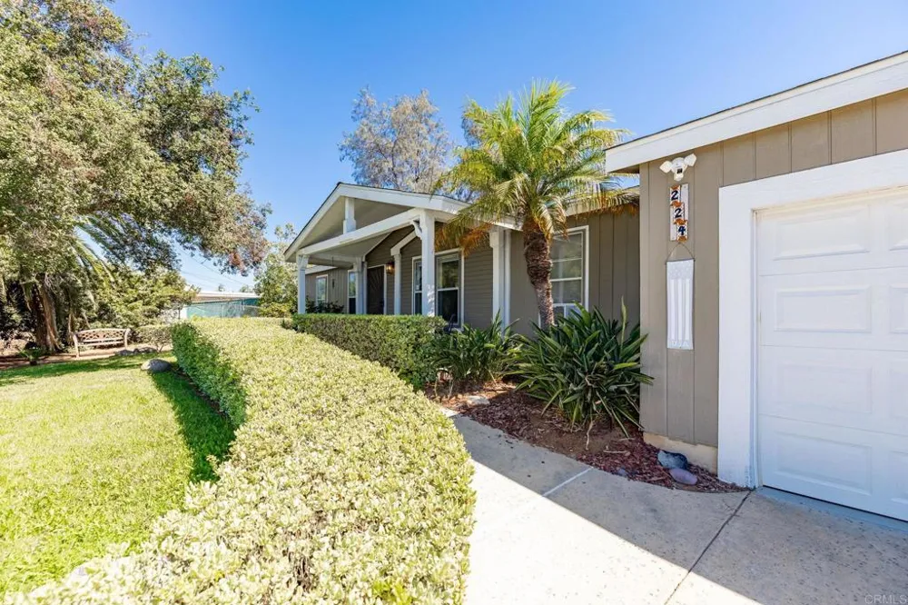 224 Astro Court Vista, CA 92083