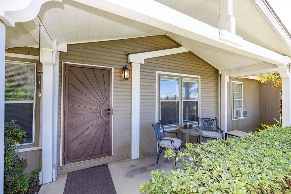 224 Astro Court Vista, CA 92083