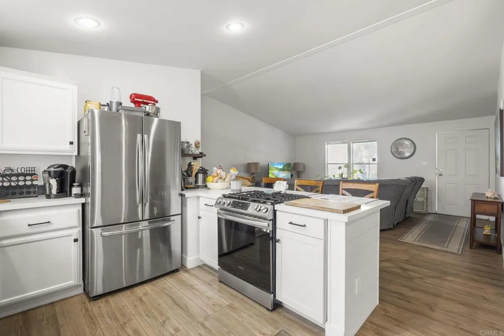 224 Astro Court Vista, CA 92083