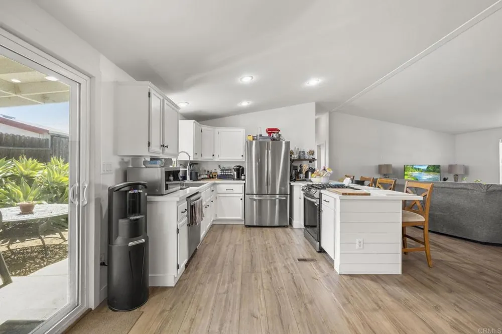 224 Astro Court Vista, CA 92083