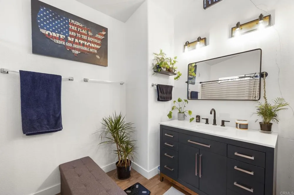 224 Astro Court Vista, CA 92083