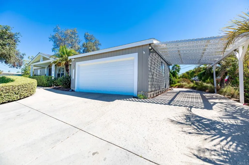 224 Astro Court Vista, CA 92083