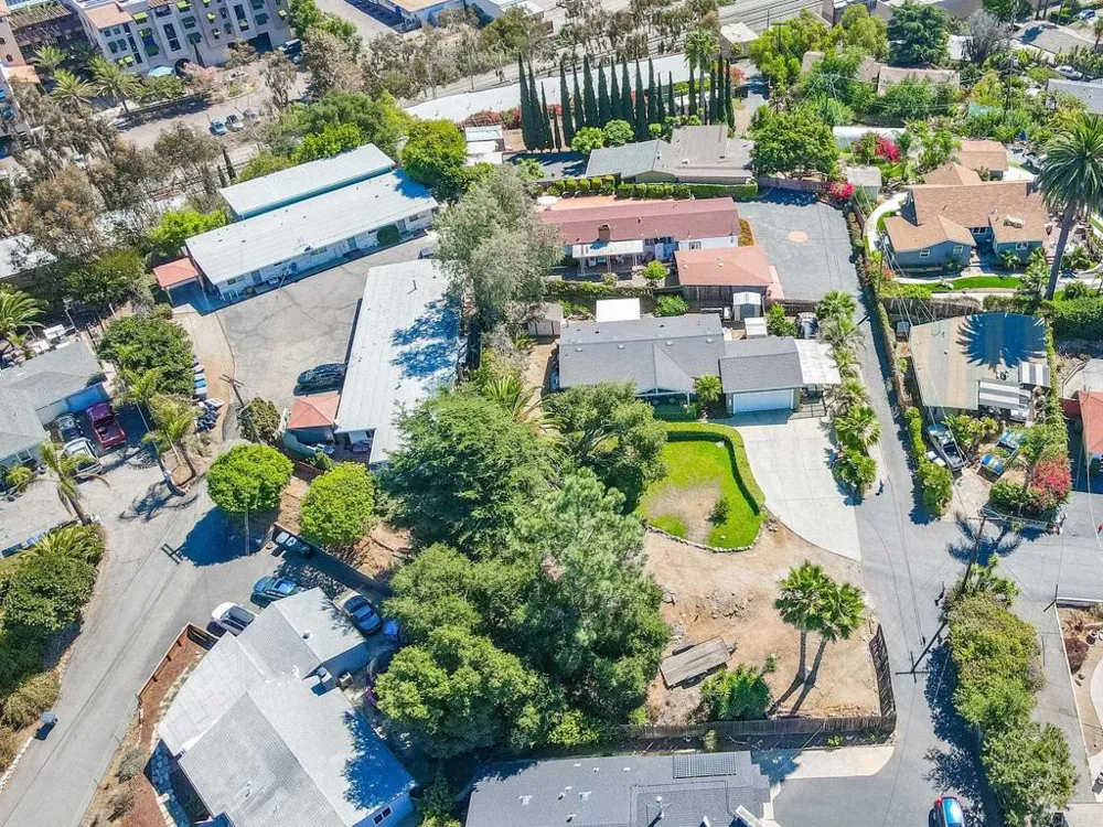 224 Astro Court Vista, CA 92083