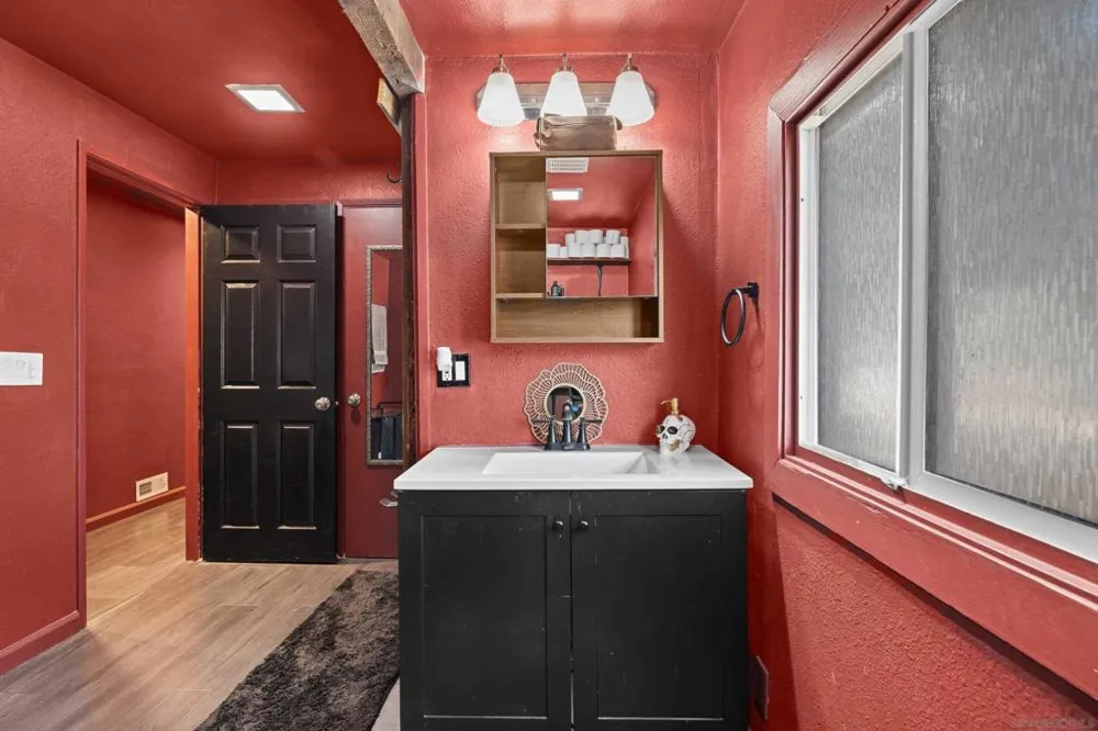 2156 Ruby Boulevard, CA 91905